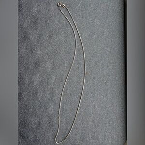 Elegant 925 Silver Necklace 18”